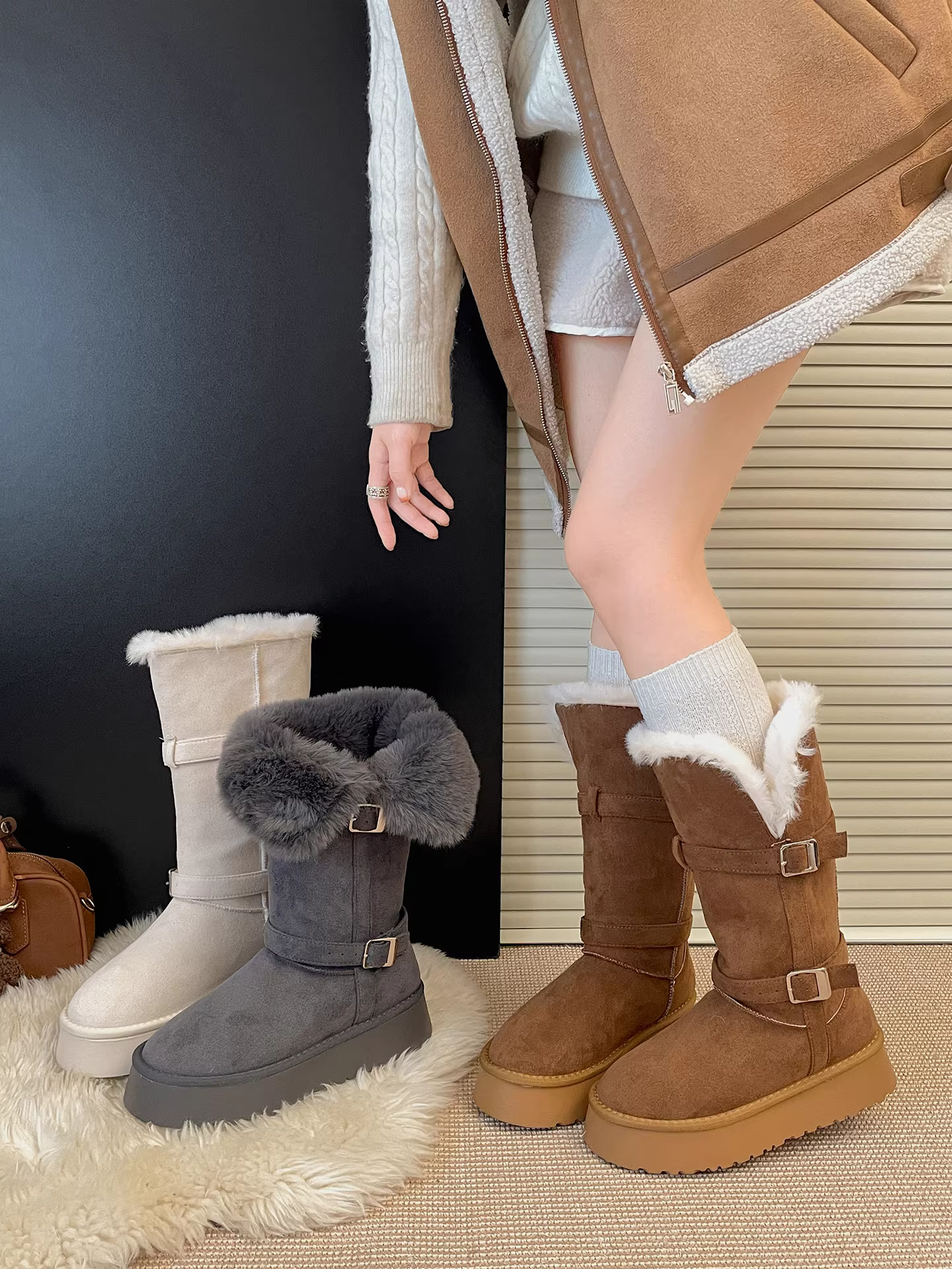 Giày bốt tuyết nữ đế dày lót lông cừu retro mùa đông 2025 mới, giữ ấm vùng Đông Bắc, chất liệu bông lông mềm mại