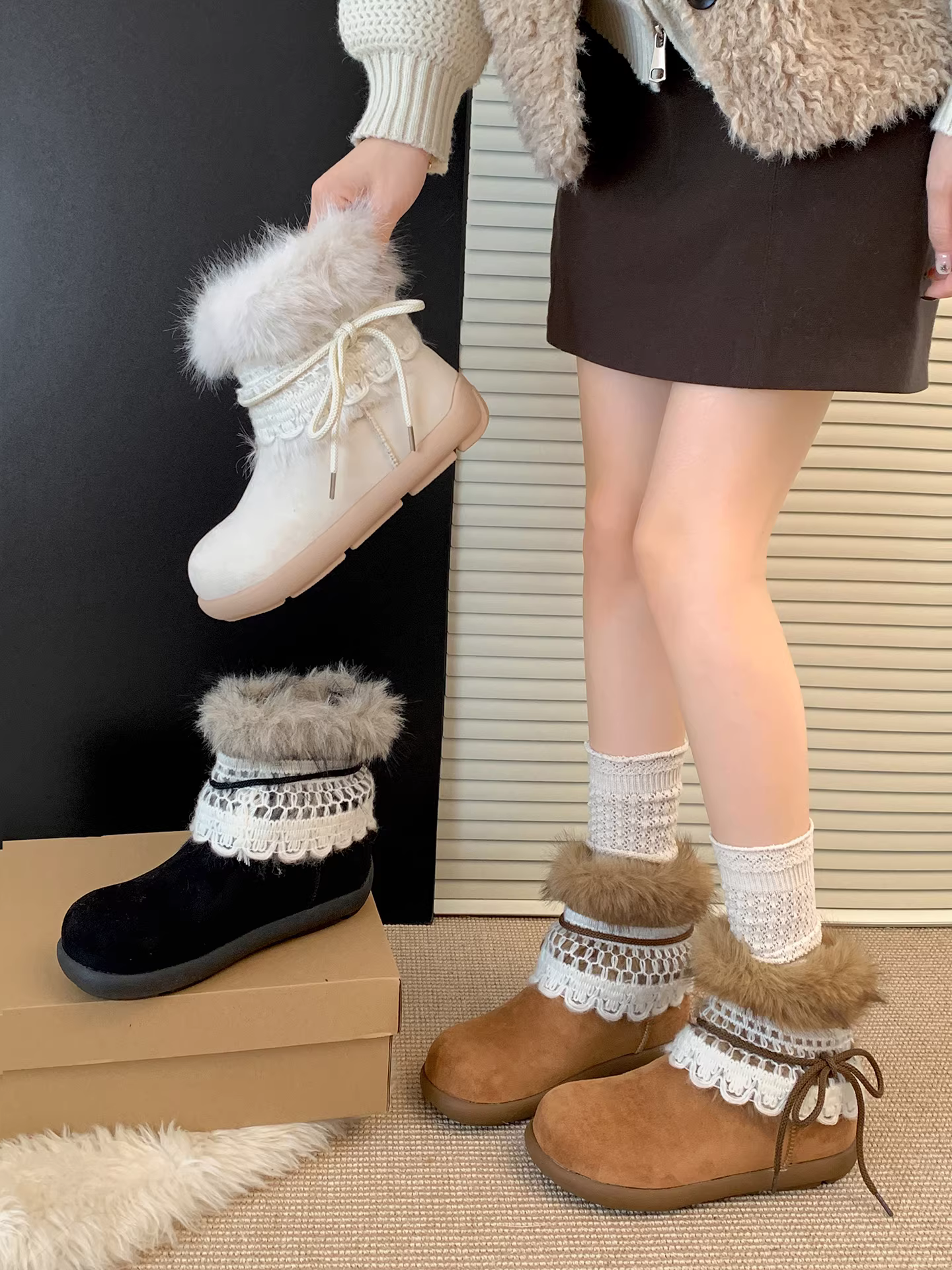 Giày bốt tuyết nữ đế dày chống trơn kiểu cổ điển, lót lông mềm mại, mùa đông 2025, giày giữ ấm dày dặn bằng cotton