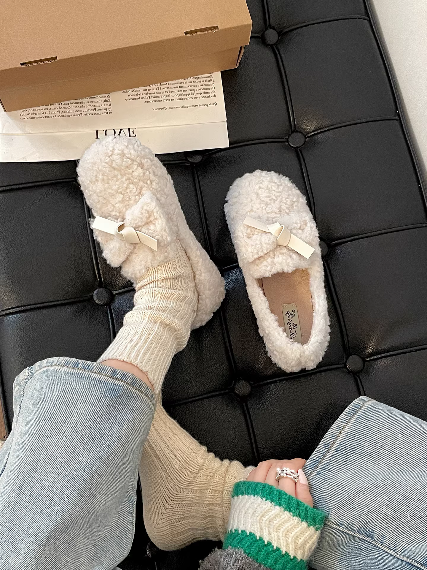 Giày nữ mùa đông 2025 kiểu Pháp cổ điển, đa năng, màu xám, đế dày, lót lông mềm mại, giữ ấm, chống trơn trượt, chất liệu cotton