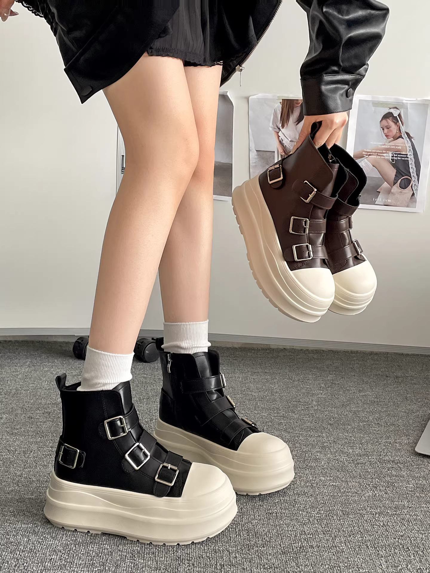 Giày vải cao cổ đế dày kiểu retro đen dành cho nữ, kiểu thu đông 2025 mới, phối chân váy đa năng, giày thường ngày.