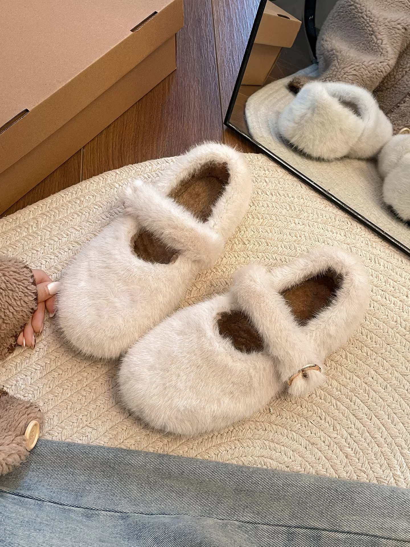 Giày bệt nhung trắng cổ điển Nanzai Nanzhou dành cho nữ, mẫu mới thu đông 2025, đế mềm, kiểu Mary Jane, chất liệu cotton