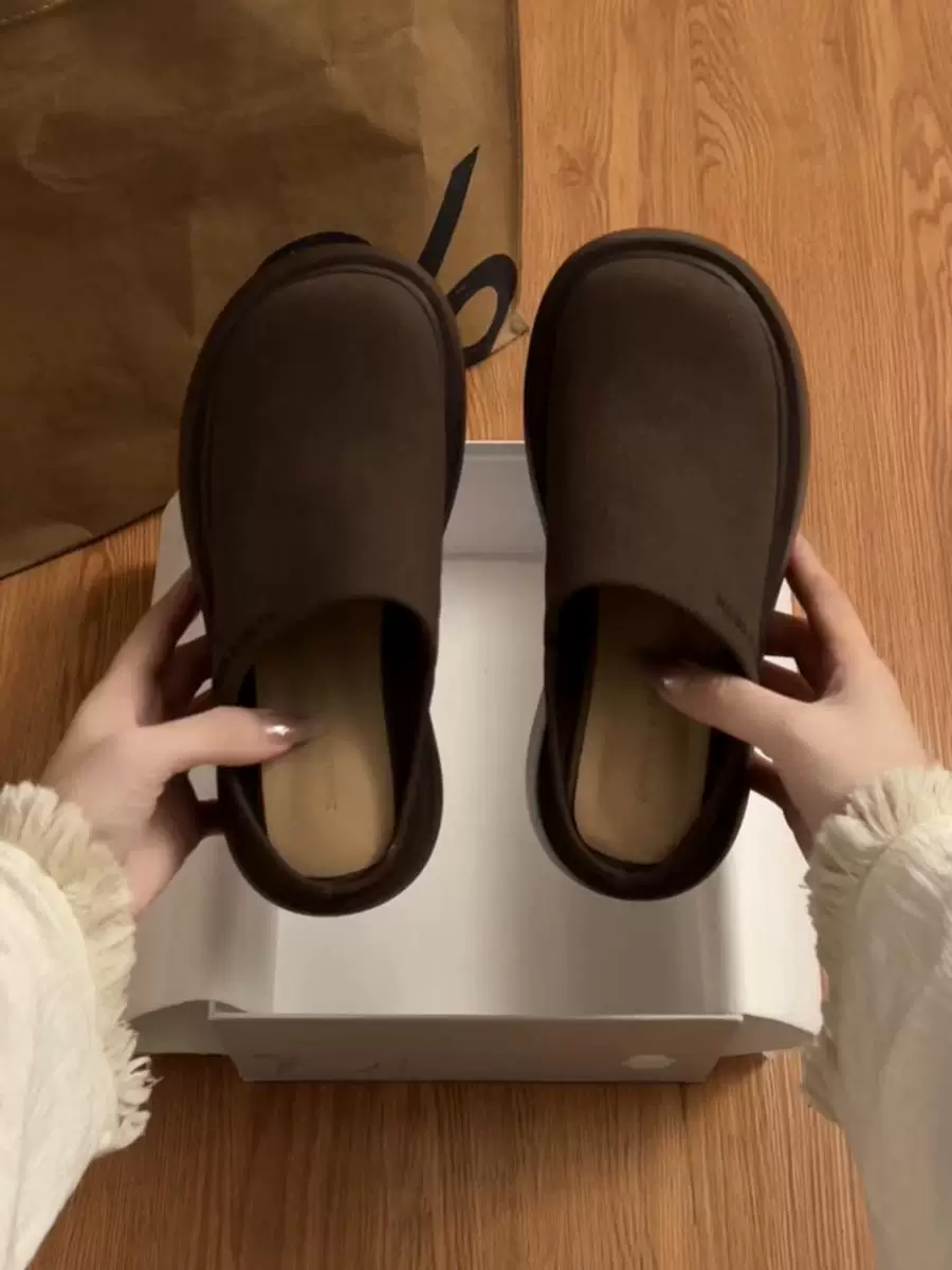 Giày nửa dép kiểu Birkenstock đế dày dành cho nữ, có lớp lót lông mềm mại, thích hợp đi ngoài trời, mẫu mới thu đông 2025, giày Birkenstock tăng chiều cao.