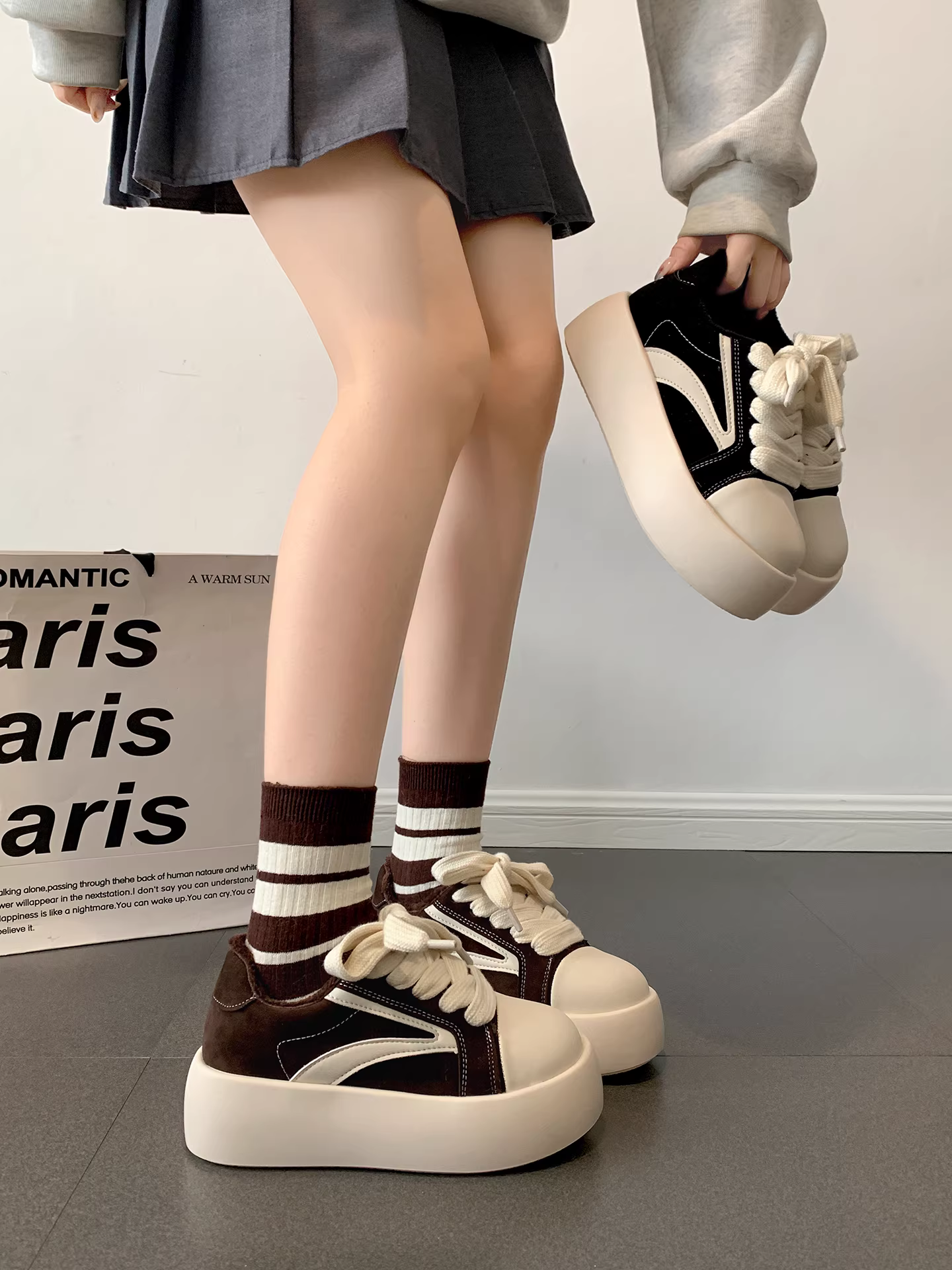 Giày vải đế dày cổ thấp lót lông cừu Nanzai Southern Retro dành cho nữ 2025 Giày thể thao giữ ấm tăng chiều cao mới mùa thu đông