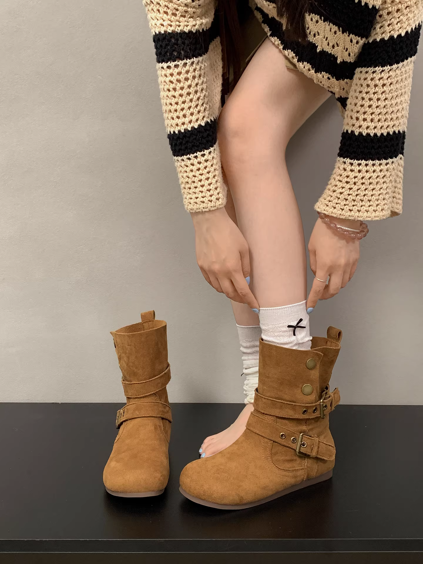 Giày bốt thấp cổ kiểu Tây phương Nanzai Nanfang Maillard dành cho nữ, mẫu mới thu đông 2025, đa năng, phối cùng chân váy