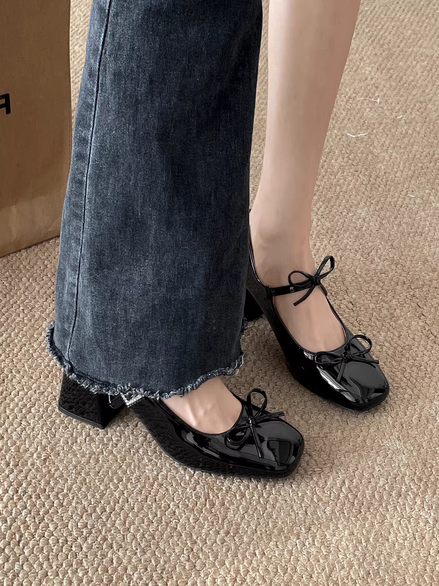 Giày Mary Jane da nữ đế xuồng, mũi vuông, nơ, kiểu dáng cổ điển, mùa thu mới 2025.