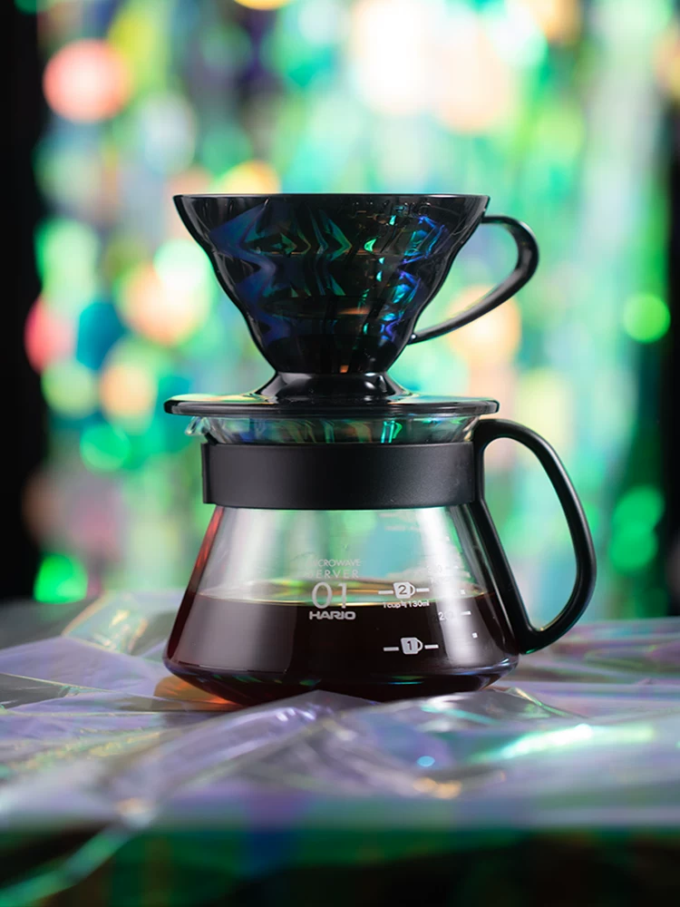 Một ví dụ/Bộ pha cà phê HARIO cao cấp kiểu Nhật dòng V60, gồm cốc lọc + bình pha cà phê dùng chung VDS