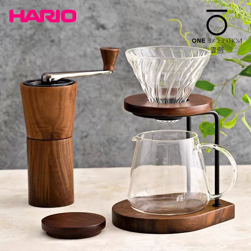 Bộ pha cà phê HARIO bằng gỗ óc chó, bộ lọc V60, chất liệu tự nhiên, kèm giá đỡ, máy xay cà phê và dụng cụ.