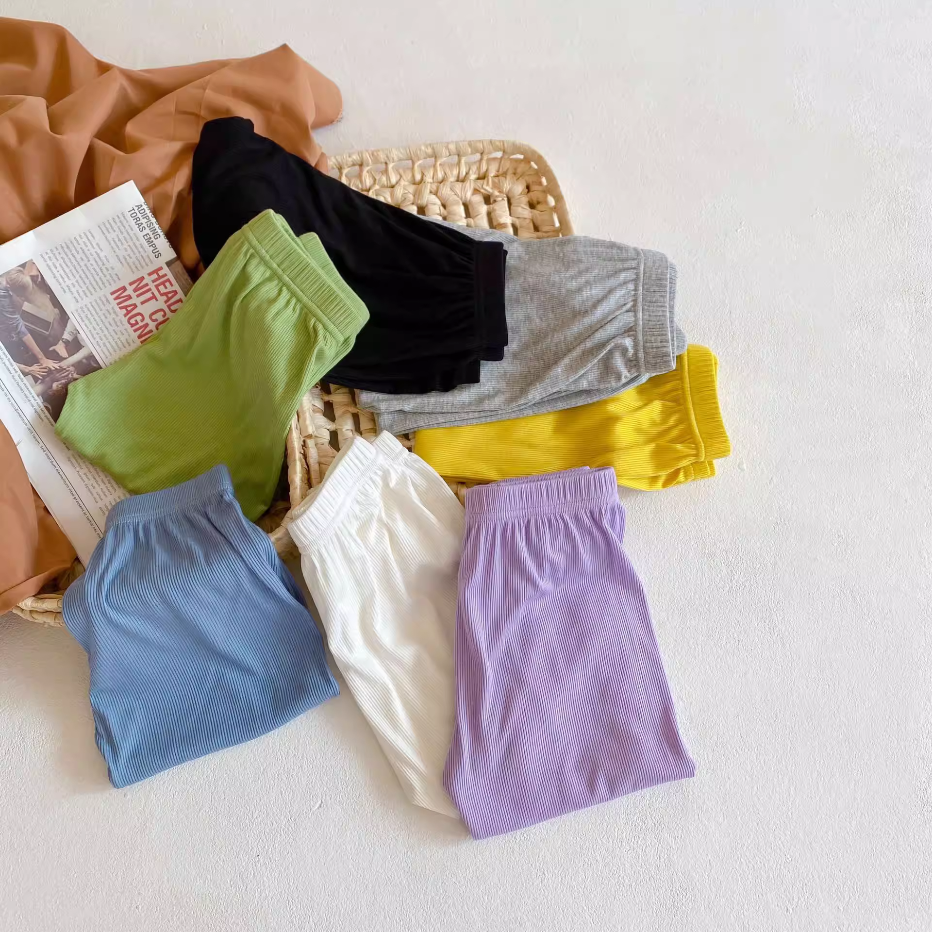 Quần chống muỗi Modal cho trẻ em Mùa hè 2025 Quần ngủ điều hòa mới Quần ngủ lụa đá Quần dài bé trai bé gái