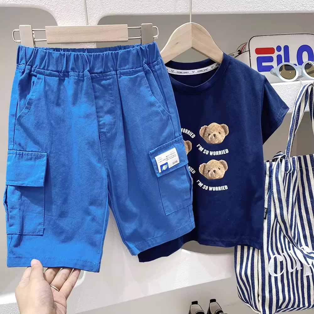 Quần short năm điểm dành cho bé trai, giảm giá mùa hè, chất liệu cotton mỏng, dài đến giữa đùi, số lượng có hạn.