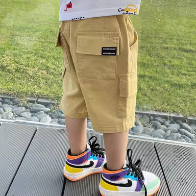 Quần trẻ em 2025 kiểu mới mùa hè, quần thể thao thường ngày, quần trẻ em, quần bé trai phong cách Hàn Quốc thời thượng, quần năm phần, quần công sở, quần dài trung bình