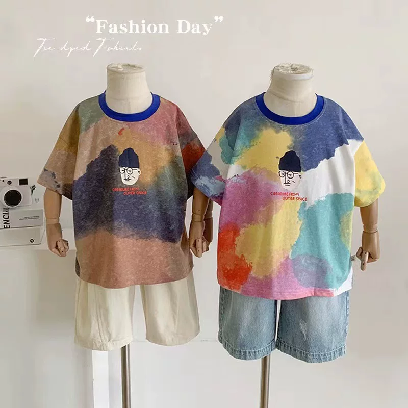 Áo thun in họa tiết tie-dye trẻ em hè 2025, thời trang trẻ em mới, áo bé trai phong cách mực Hàn Quốc, chất liệu cotton nguyên chất, tay ngắn