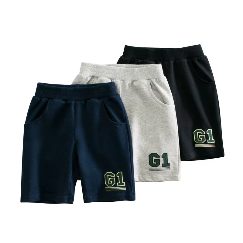 Quần dài trung bình cho bé trai, quần short năm điểm, kiểu dáng mùa hè 2025, quần short cotton thoải mái và sành điệu cho bé trai, đa năng và hợp thời trang khi mặc ngoài trời.