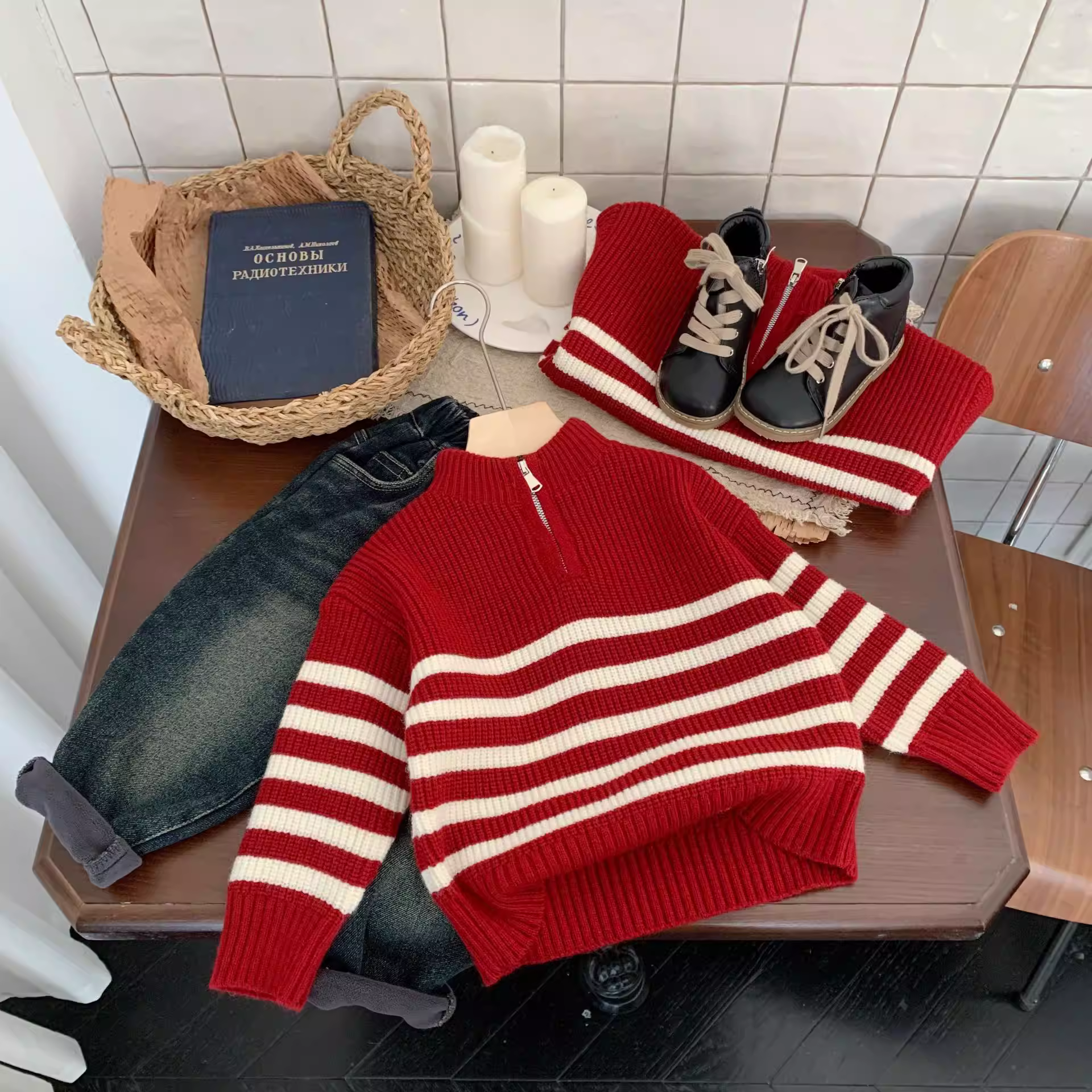 Áo len trẻ em mùa đông 2025 kiểu Hàn Quốc, áo sơ mi kẻ sọc có khóa kéo cho bé trai và bé gái, màu đỏ, cổ tròn, dày dặn, áo lót giữ ấm