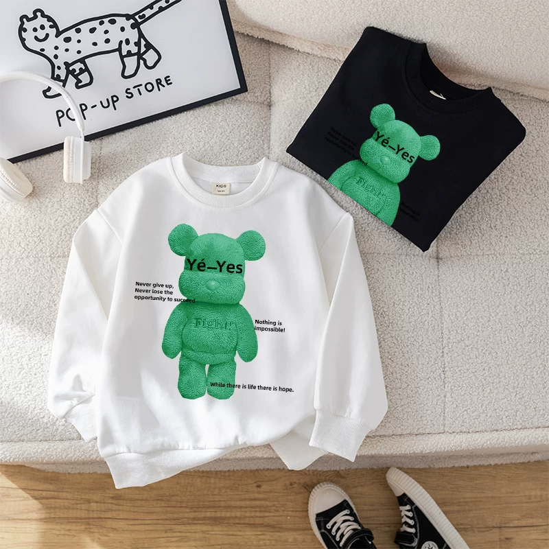 Áo nỉ bé trai xuân thu mới 2025, kiểu dáng rộng rãi, in hình gấu, thời trang, áo bé trai mùa thu, áo trẻ em hợp xu hướng