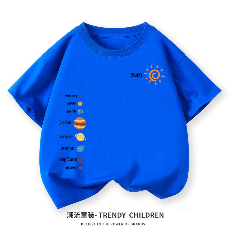 Áo thun ngắn tay bé trai mùa hè 2025 mới chất liệu cotton nguyên chất họa tiết hệ mặt trời cổ tròn thời trang quần áo mùa hè quần áo trẻ em