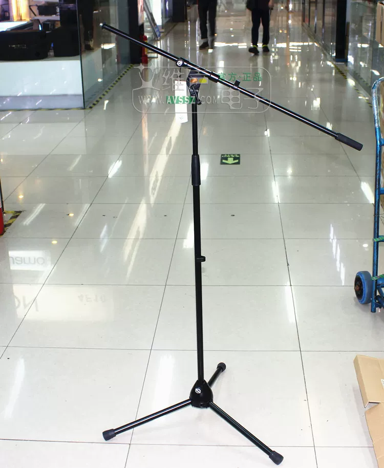 Chân micro KONIG&MEYER K&M 21020-300-55 chính hãng, nhập khẩu và chịu được lực ép nặng