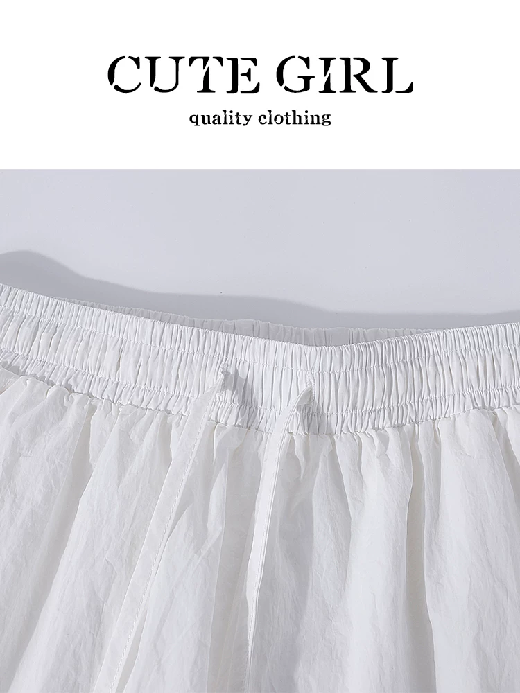 Áo khoác chống nắng có mũ trùm đầu màu trắng thêu phong cách Hàn Quốc dành cho nữ, quần short lưng cao co giãn mùa hè Bộ hai món