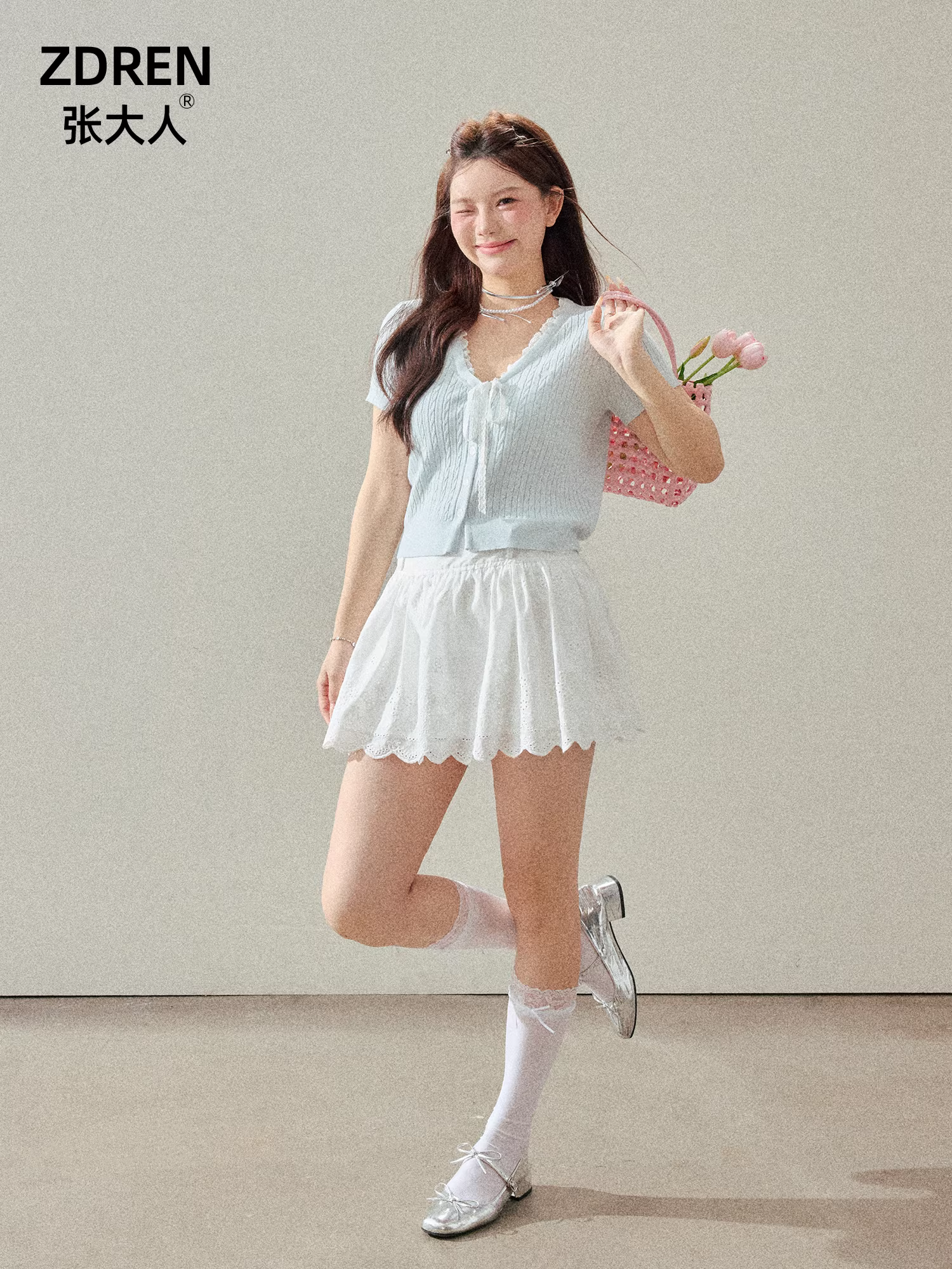 Quần áo nữ cỡ lớn dành cho người lớn, trang phục giảm béo cho các cô gái mũm mĩm, màu xanh nhạt, áo ngắn tay giảm tuổi tác, váy lưng cao.