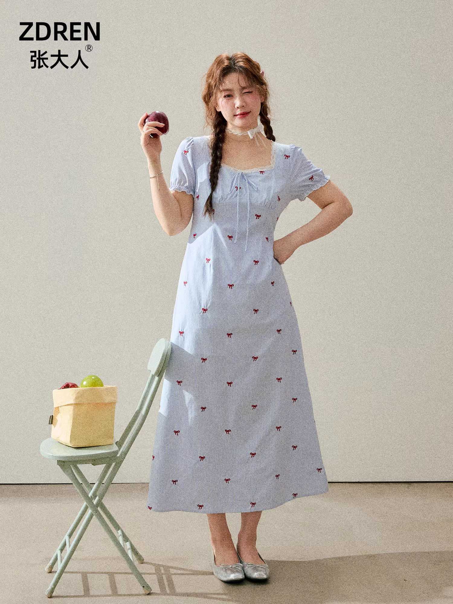 Quần áo mùa hè cỡ lớn dành cho nữ của Zhang Daren dành cho những cô nàng mũm mĩm, váy sơ mi thon gọn, phong cách ngọt ngào Hàn Quốc, váy cổ vuông độc đáo.