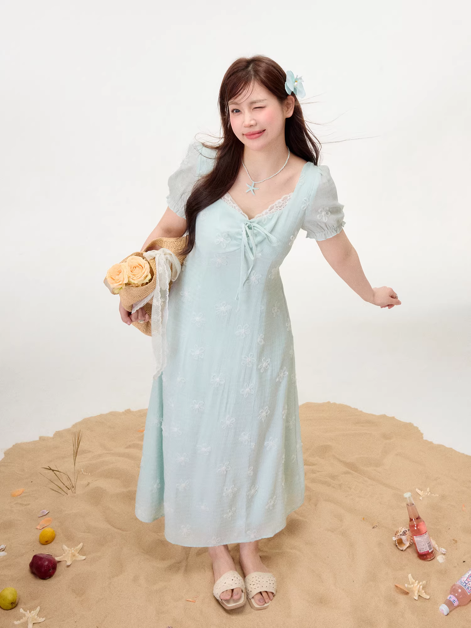 Quần áo nữ cỡ lớn dành cho người lớn, đầm in họa tiết cây xanh giúp thon gọn, đầm hoa dáng chữ A ôm eo.