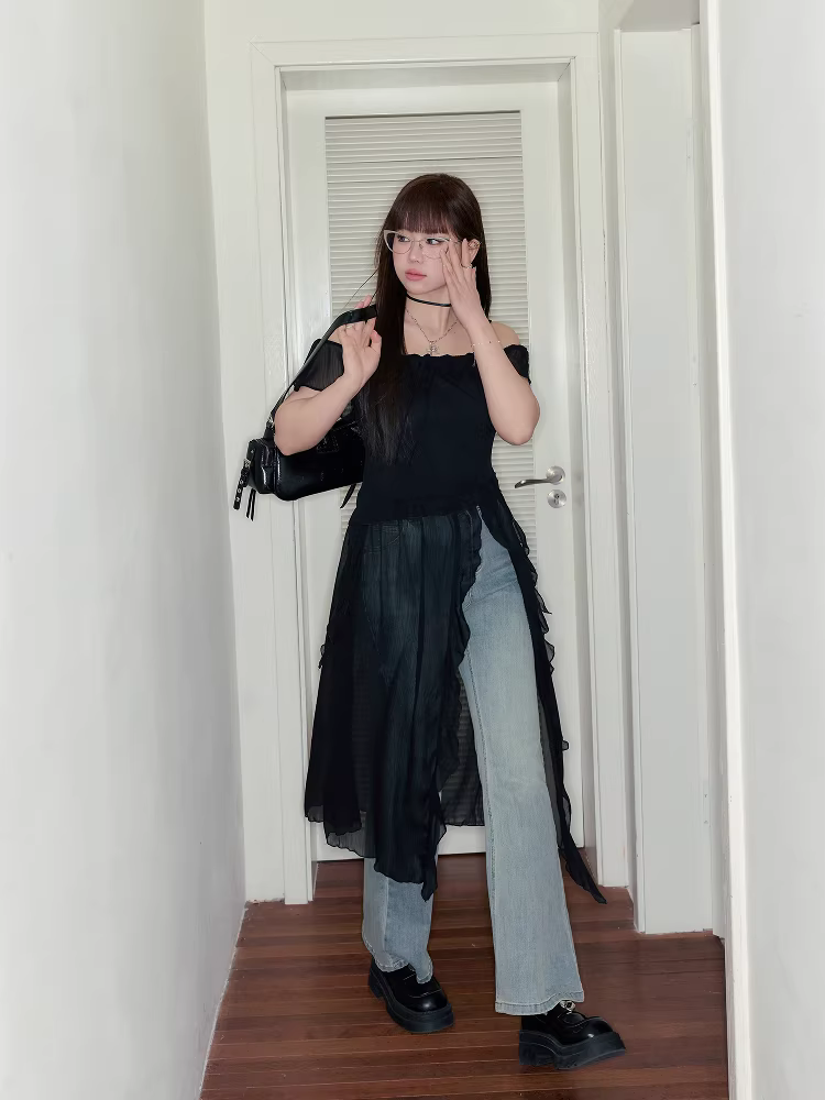 Quần áo thời trang cỡ lớn cho các cô nàng mũm mĩm, đầm tôn dáng với thiết kế sành điệu, đầm đen trễ vai.