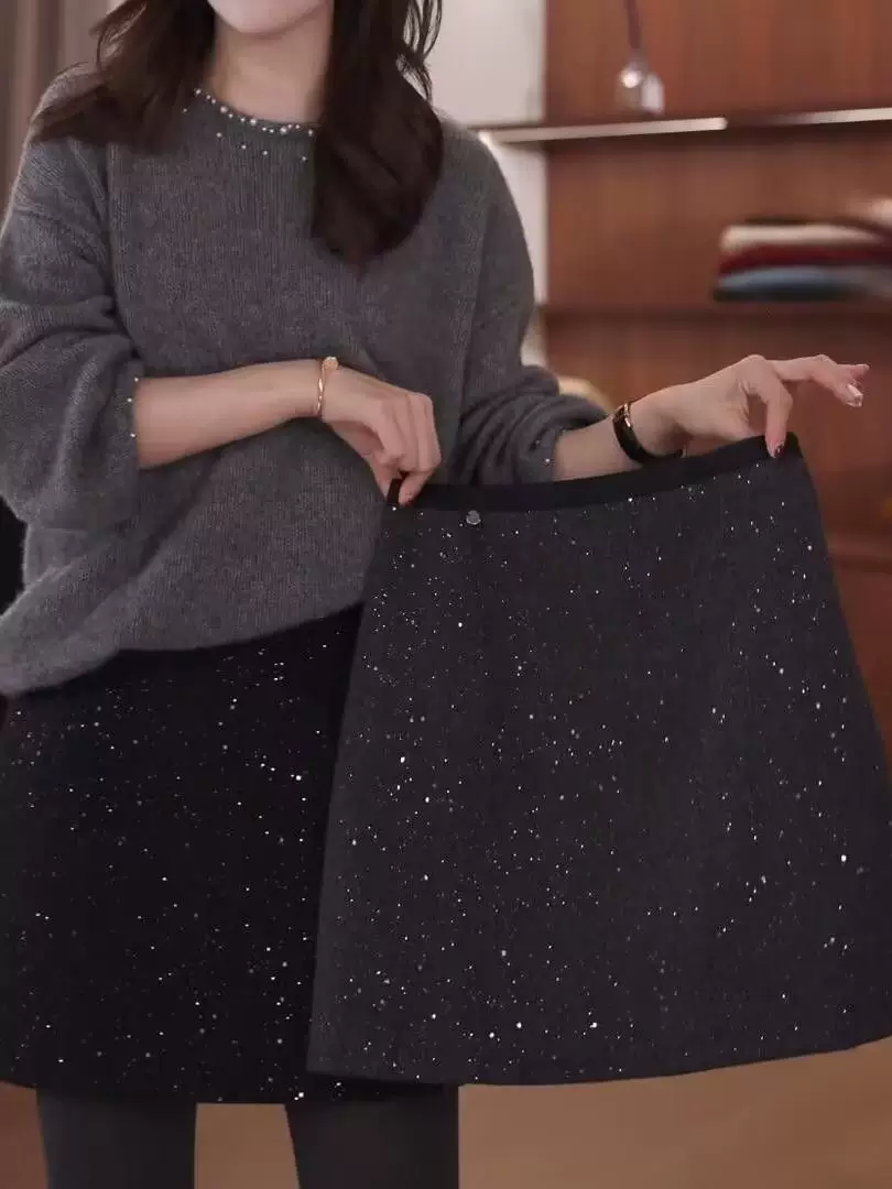 Váy len sequin bóng mượt cỡ lớn dành cho mùa thu đông, che phủ toàn thân và trông thon gọn, váy ôm hông, váy ngắn lưng cao chữ A đa năng.
