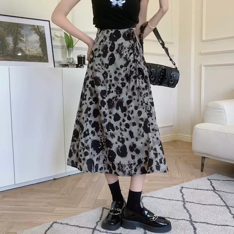 Váy tie-dye bất đối xứng cỡ lớn dành cho nữ, thiết kế mùa hè, váy bút chì chữ A độc đáo, váy dài che hông in họa tiết mực.