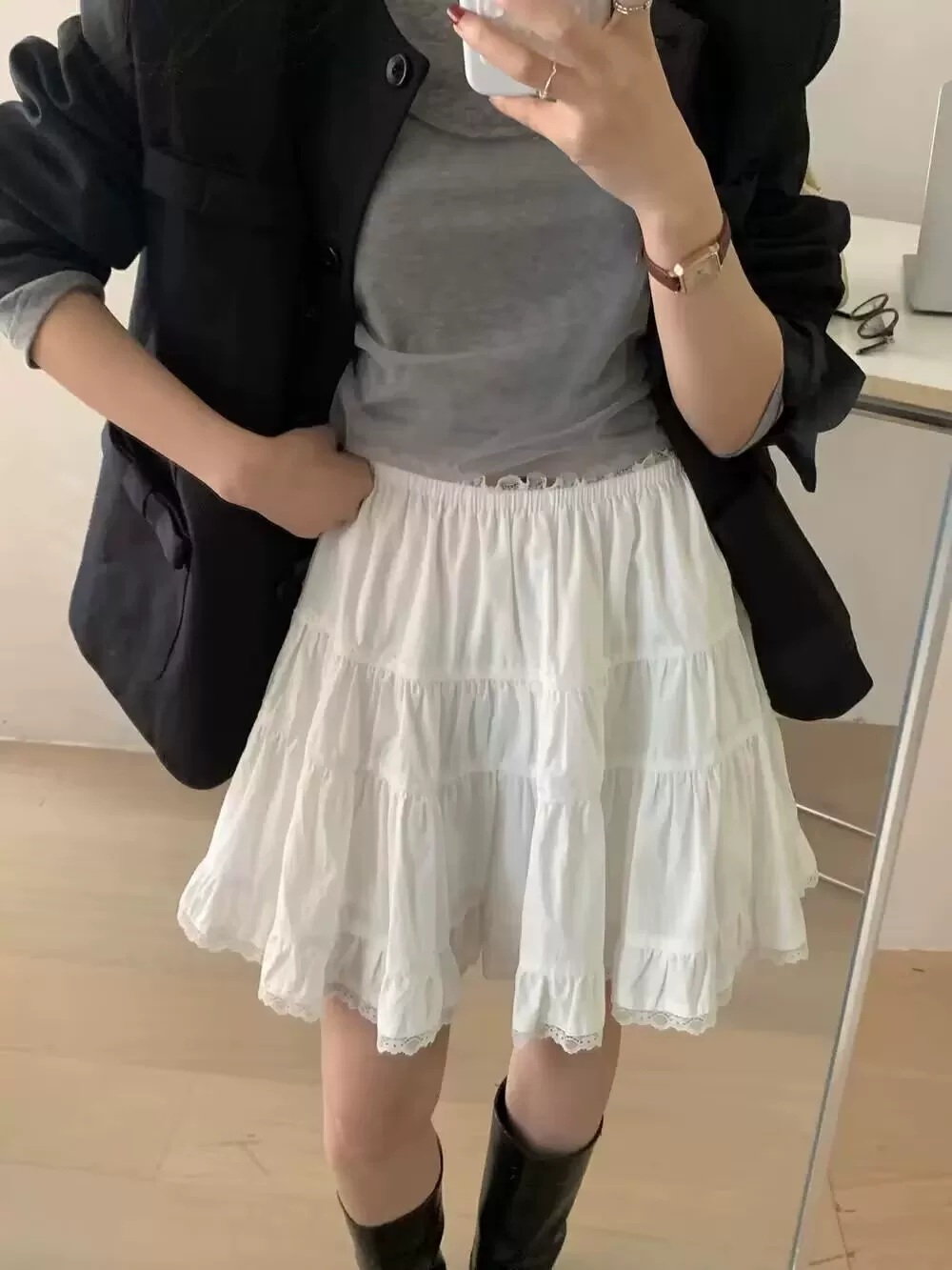 Váy ba lê trắng kiểu Pháp cỡ lớn dành cho nữ, váy ngắn dáng chữ A xòe cao eo mùa hè với viền ren ngọt ngào và thiết kế xếp tầng.