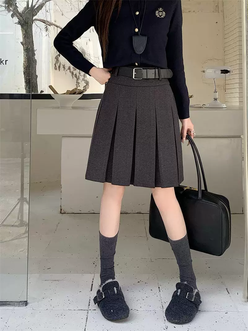 Váy len xếp ly màu xám lưng cao cỡ lớn dành cho nữ, váy midi chữ A chống lộ mùa thu đông, váy dày kiểu preppy giúp thon gọn.