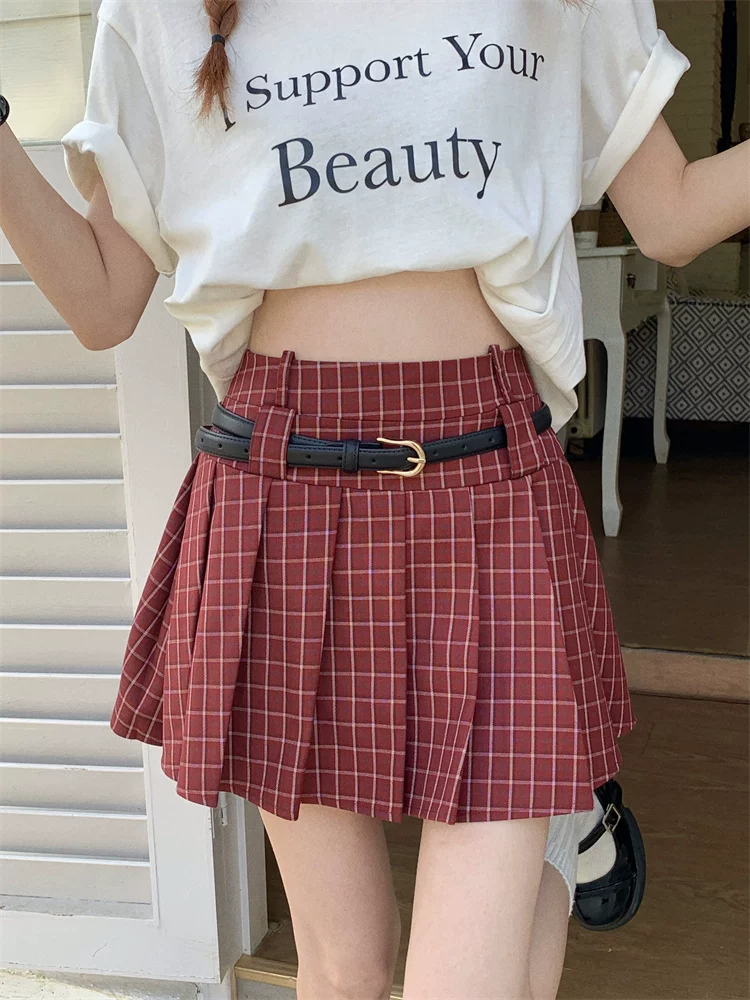 Váy xếp ly kẻ sọc đỏ cổ điển cỡ lớn dành cho nữ, váy ngắn chữ A cạp cao phong cách đại học Mỹ mùa hè, váy nửa thân phồng.