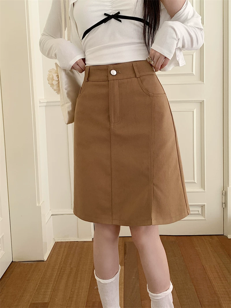 Váy midi denim kaki size lớn cho nữ, váy ngắn chữ A cạp cao mùa hè, váy bút chì dài vừa phải có đường xẻ tôn dáng.