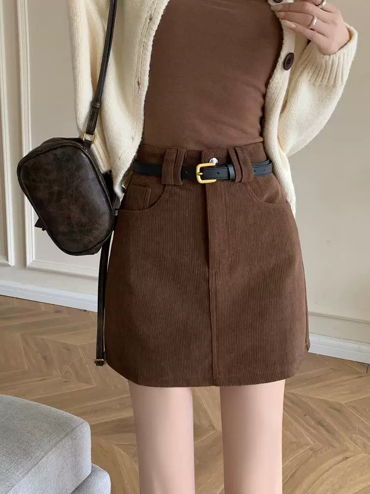 Váy nhung kẻ màu nâu cỡ lớn dành cho nữ, váy ngắn màu đen mùa thu đông, váy bút chì giảm béo eo cao nhỏ nhắn, váy chữ A.