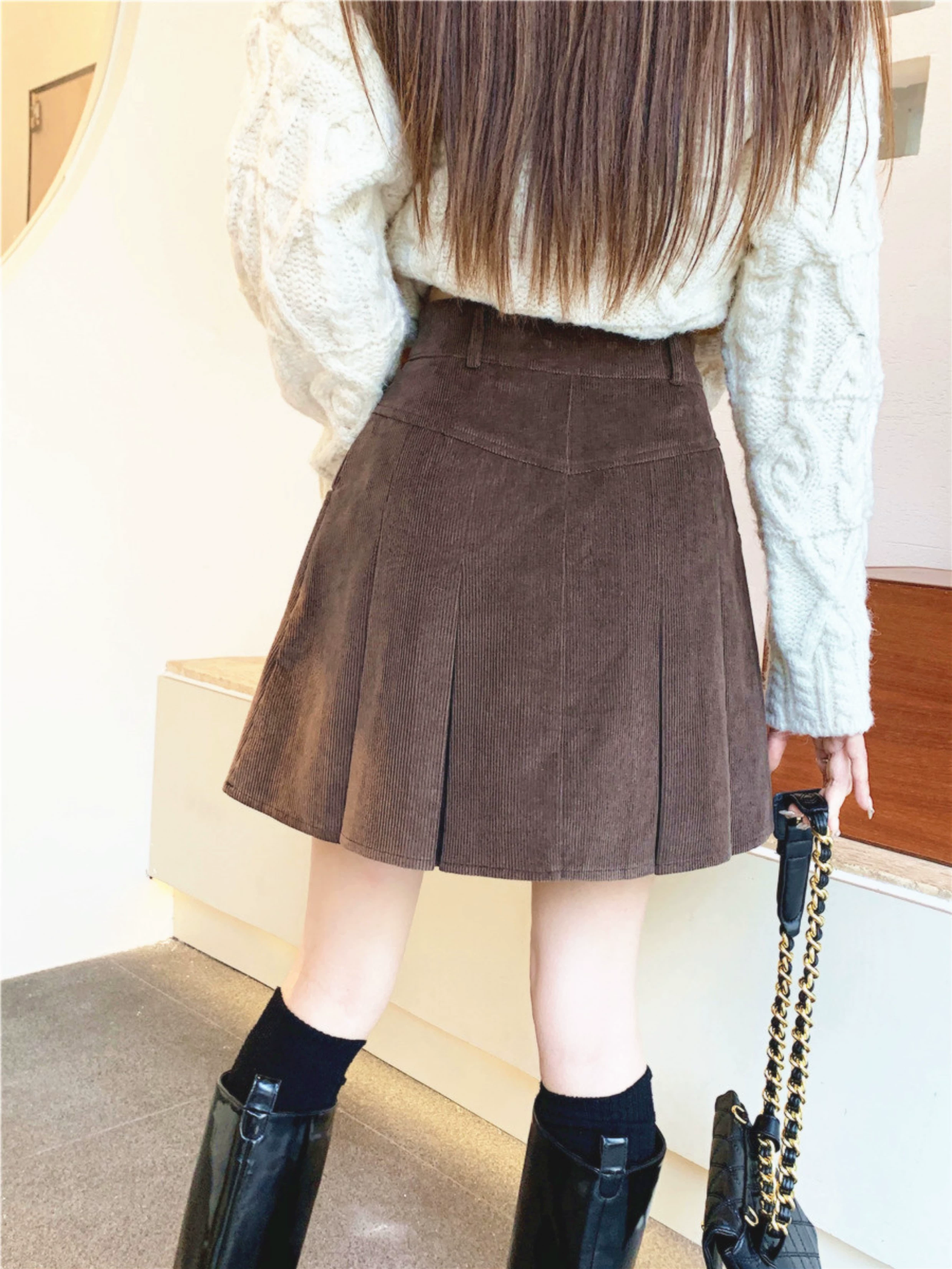 Váy xếp ly bằng vải nhung cỡ lớn dành cho nữ, mùa thu đông, chống lộ, váy ngắn phong cách preppy, thiết kế lưng cao, váy chữ A.