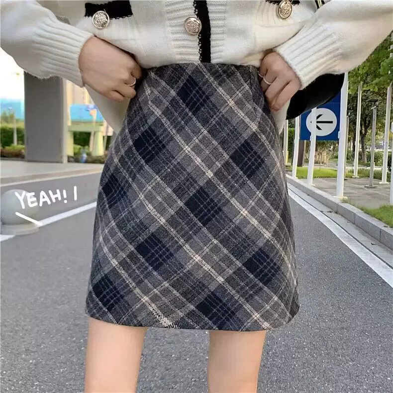 Váy len kẻ sọc cỡ lớn dành cho nữ, mùa thu đông, váy chữ A cạp cao, thon gọn, che hông, váy ngắn ôm sát cơ thể.