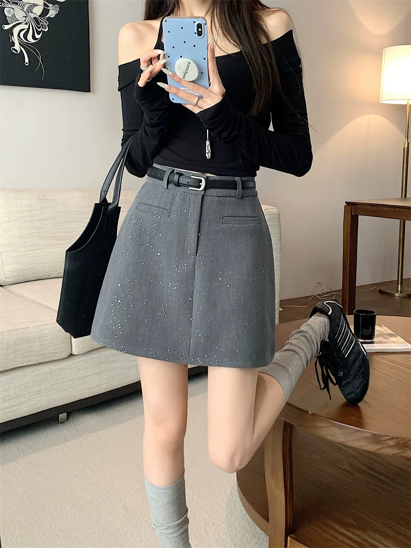 Váy vest màu xám bóng, size lớn cho nữ, váy chữ A chống lộ mùa hè, váy ngắn cạp cao che hông.