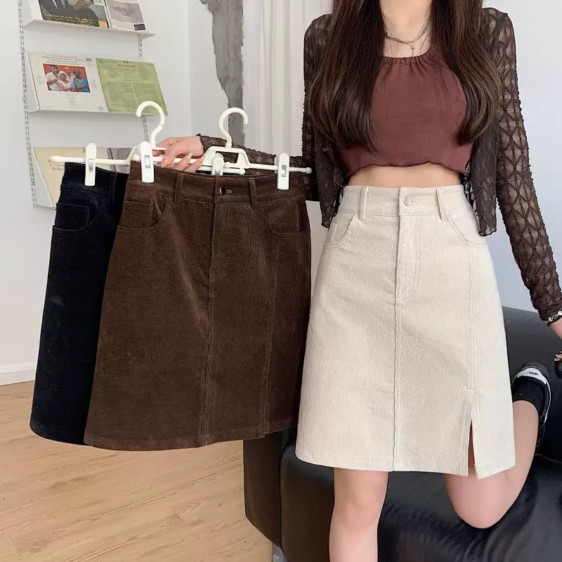 Váy midi chất liệu corduroy size lớn dành cho nữ, váy ngắn dáng chữ A xẻ tà cao eo mùa thu đông, váy bút chì che bụng ôm hông.