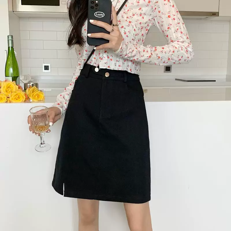 Váy denim đen, váy midi chữ A xẻ tà mùa hè dành cho nữ, size lớn, che bụng, thon gọn, ôm sát body, váy dài trung bình.