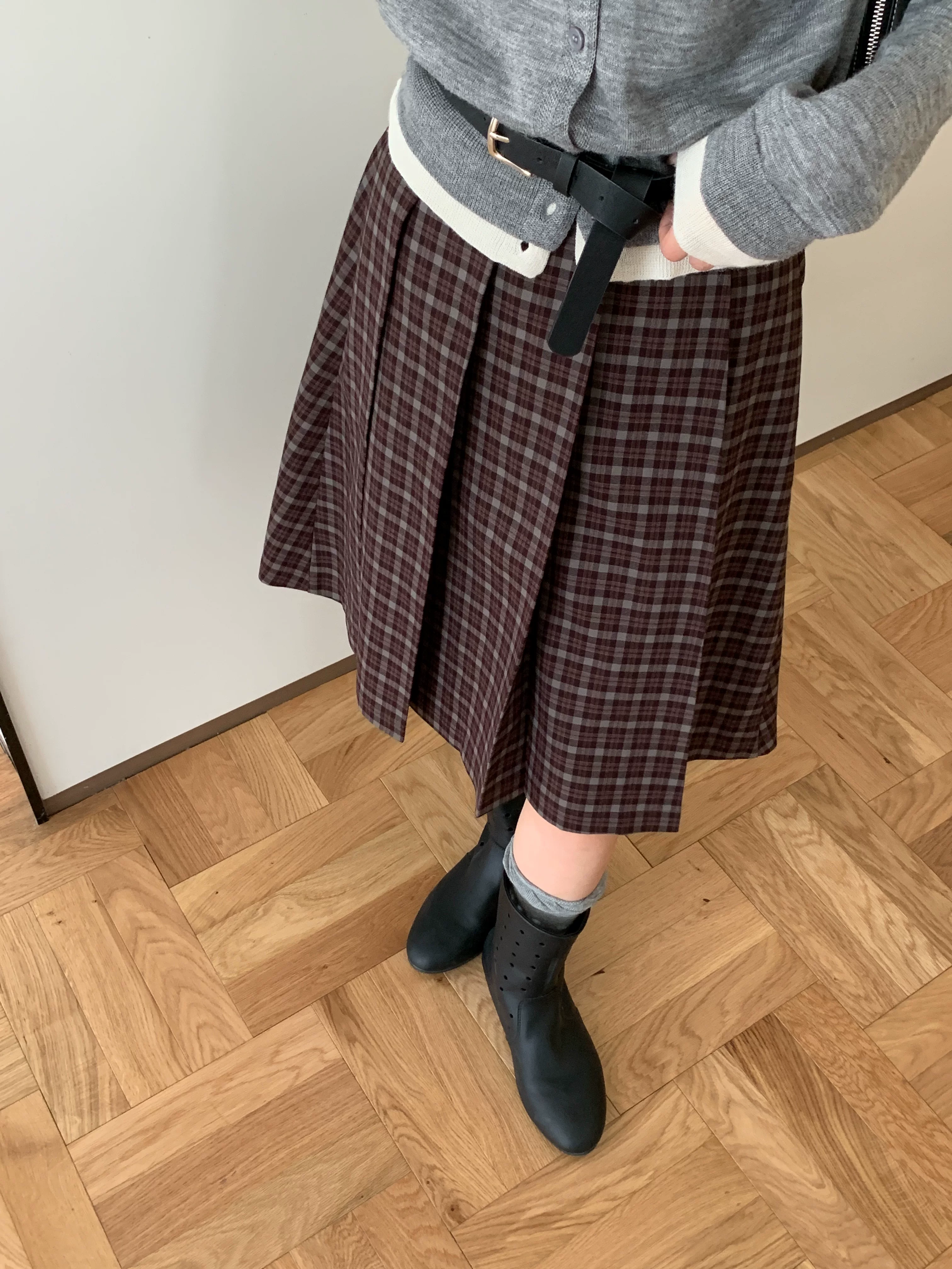 Váy midi kẻ sọc xanh cao cấp dành cho nữ, phong cách Hàn Quốc, cỡ lớn, tôn dáng, phong cách preppy, váy xếp ly họa tiết, váy chữ A.