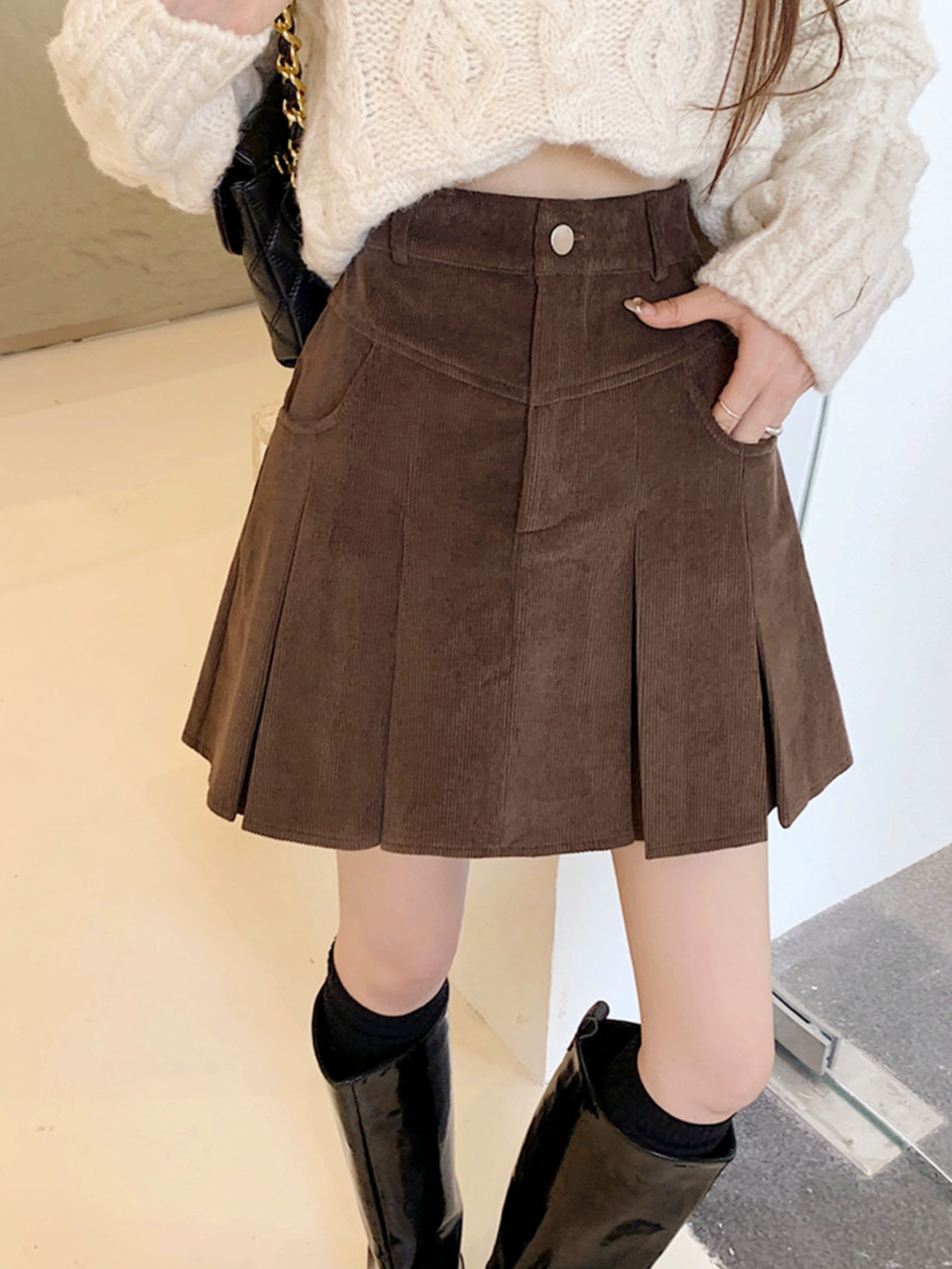 Váy xếp ly bằng vải nhung cỡ lớn dành cho nữ, mùa thu đông, chống lộ, váy ngắn phong cách preppy, thiết kế lưng cao, váy chữ A.