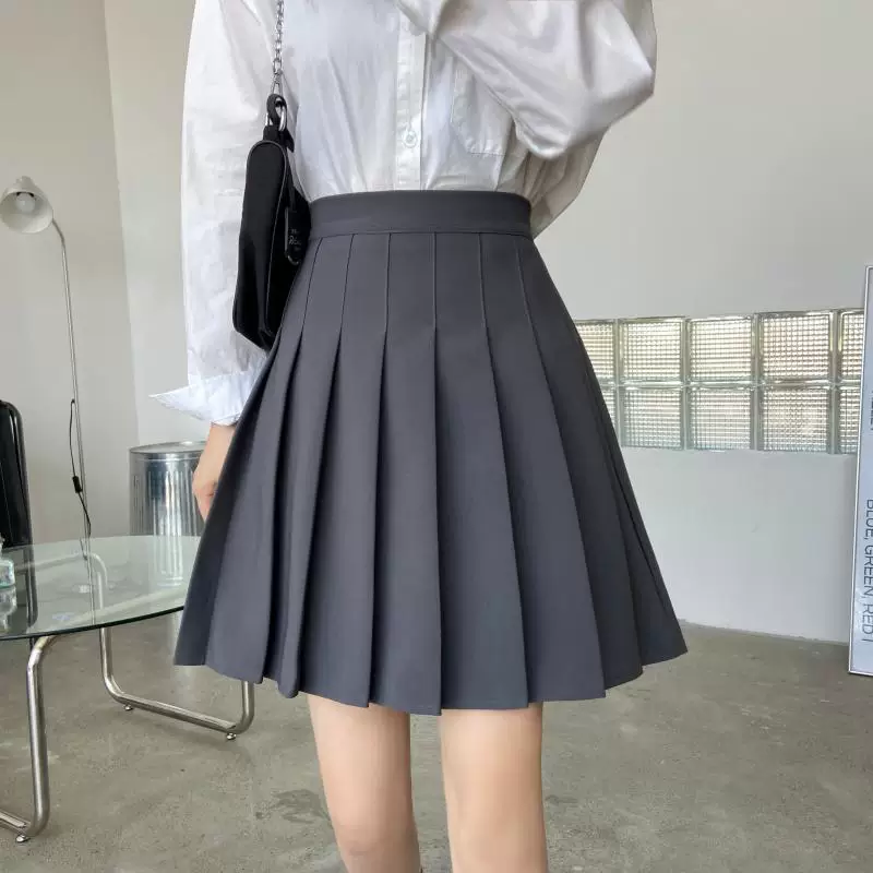 Váy xếp ly màu xám cỡ lớn dành cho nữ mùa xuân hè 2023, váy ngắn chữ A lưng cao dành cho phụ nữ có đường cong, váy midi phong cách học sinh, váy nửa thân đa năng.