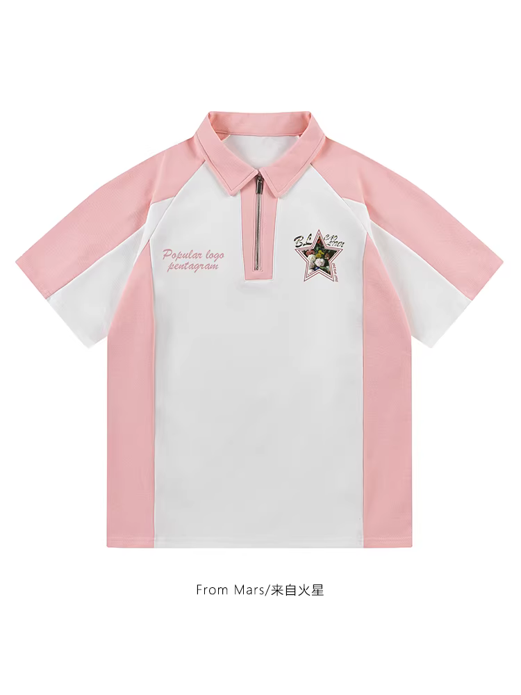 Áo Polo phong cách Mỹ in chữ graffiti nhiều màu sắc, họa tiết sao và hoa, kiểu dáng rộng rãi, tay ngắn, chất liệu thoải mái.