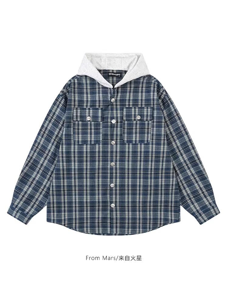 Từ sao Hỏa Đừng lo lắng về áo sơ mi dài tay kẻ sọc có mũ trùm đầu.