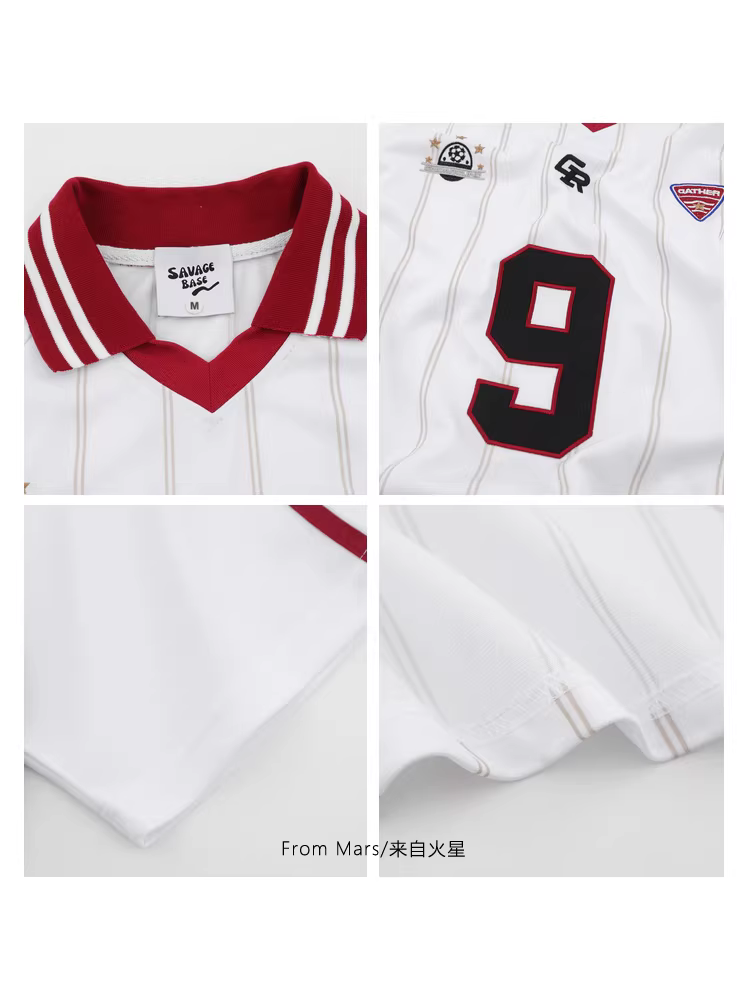 Từ sao Hỏa sẽ có một chiếc áo thun ngắn tay in kỹ thuật số sọc màu cổ điển, thoải mái cho mùa hè.