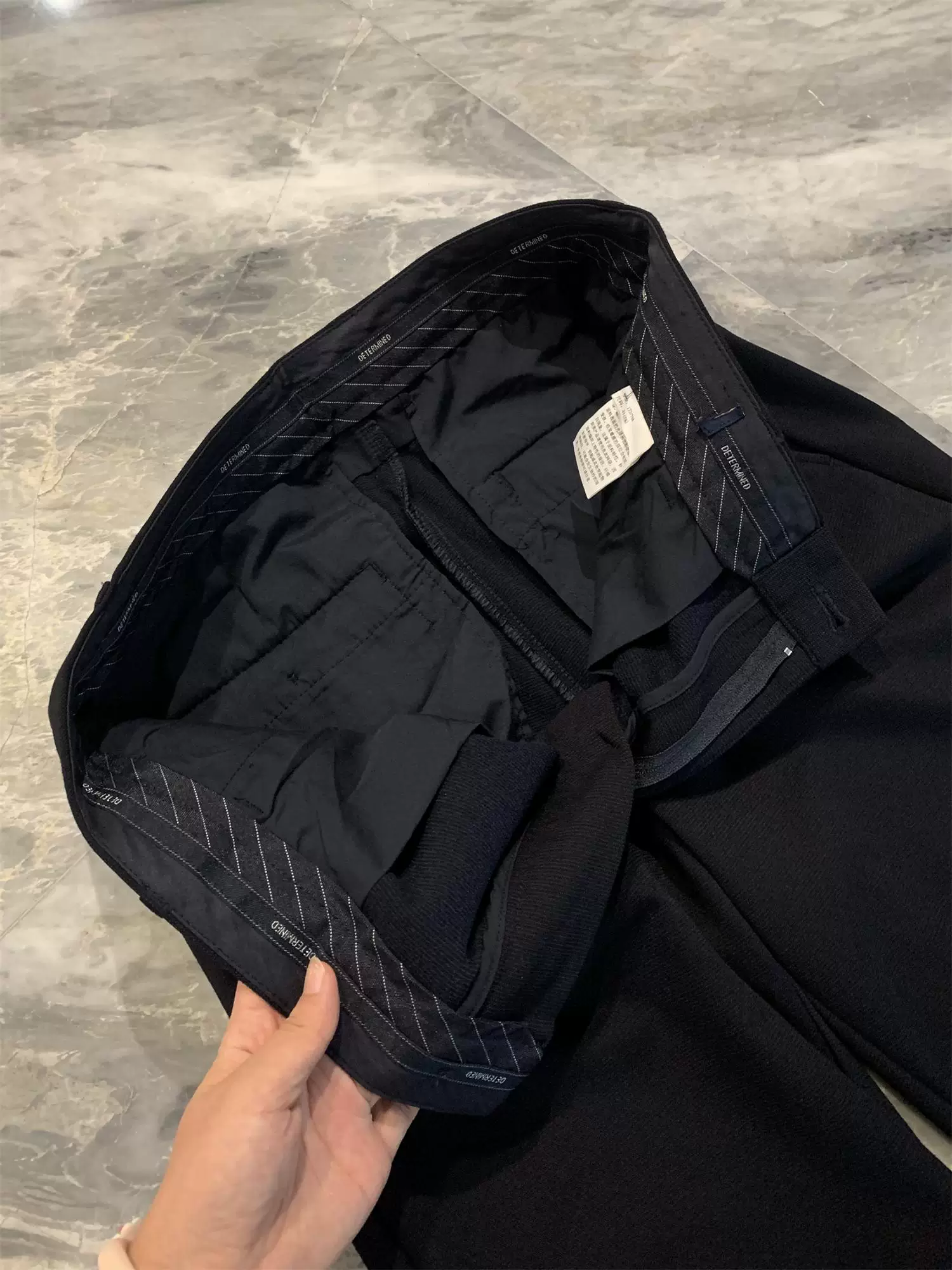 Giảm giá đặc biệt Don Quixote! Tủ 389! Quần âu nam thẳng, co giãn đa hướng, kiểu dáng thường ngày.