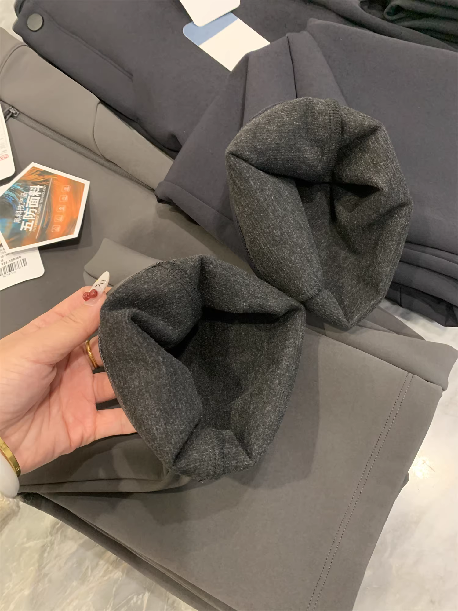 Nghệ thuật đen tối năm lớp của Don Quixote! Quần âu nam dày dặn, ấm áp, cắt may ba chiều, nhẹ và tiện dụng.