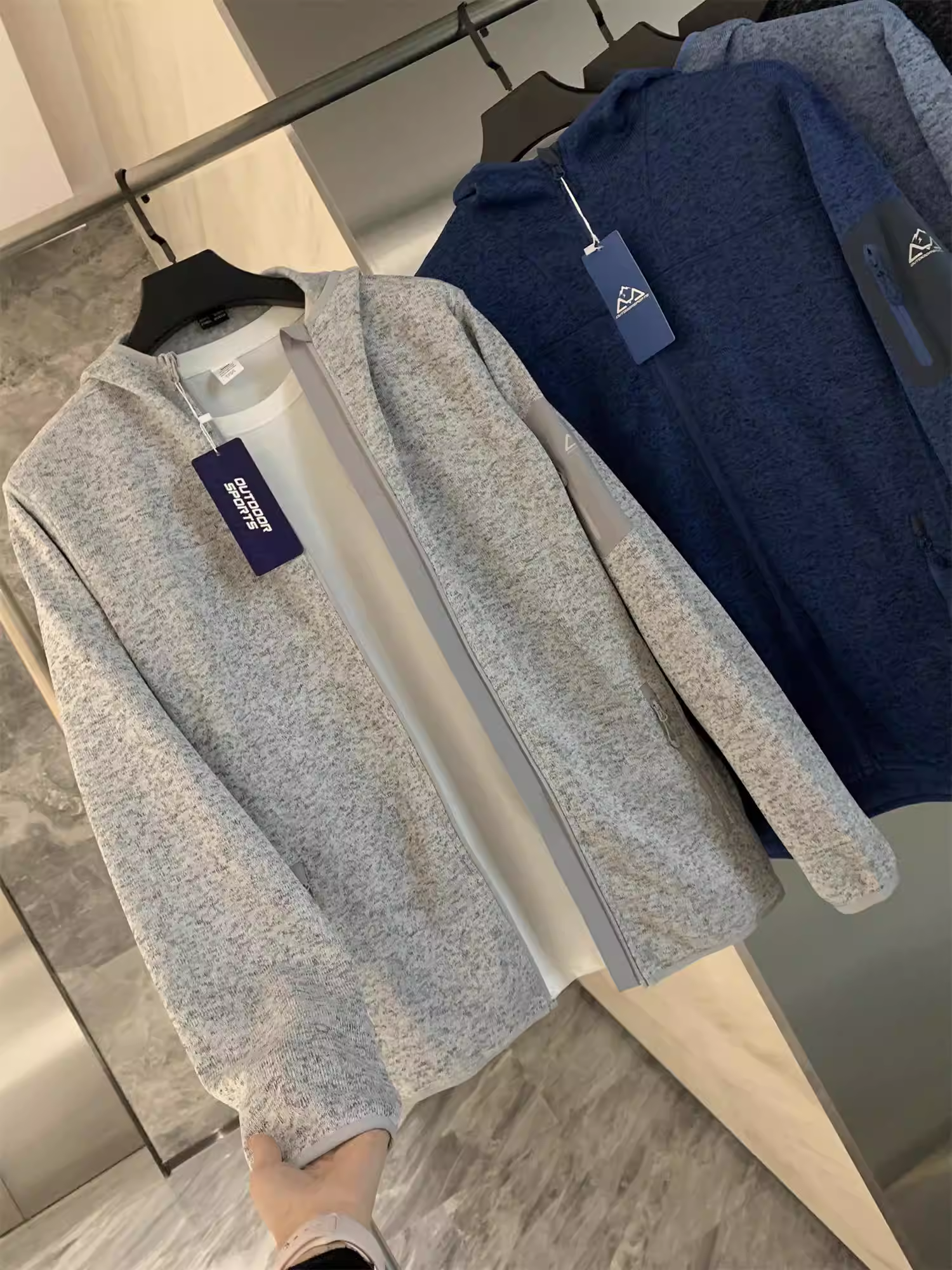 Thiết kế Don Quixote là hàng cao cấp! Lớp lót bằng lông cừu! Áo khoác có mũ trùm đầu bằng lông cừu mỏng, ấm áp và thoải mái cho nam giới, thích hợp cho mùa thu và mùa đông.