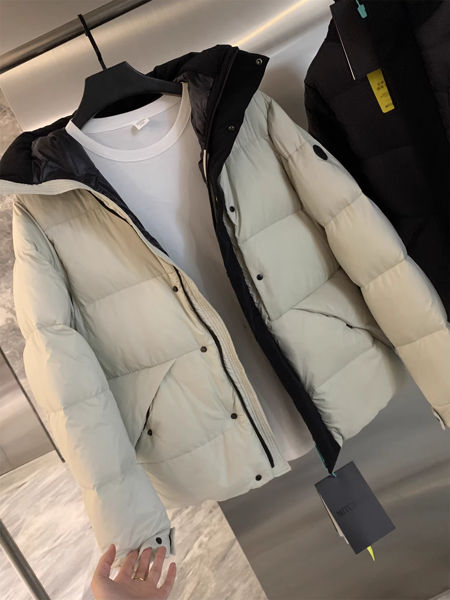 Don Quixote Extreme Cold Black Warrior! Gaopeng 90 White Duck Down! Áo khoác có mũ trùm đầu dành cho cả nam và nữ mùa thu đông Áo khoác hợp thời trang