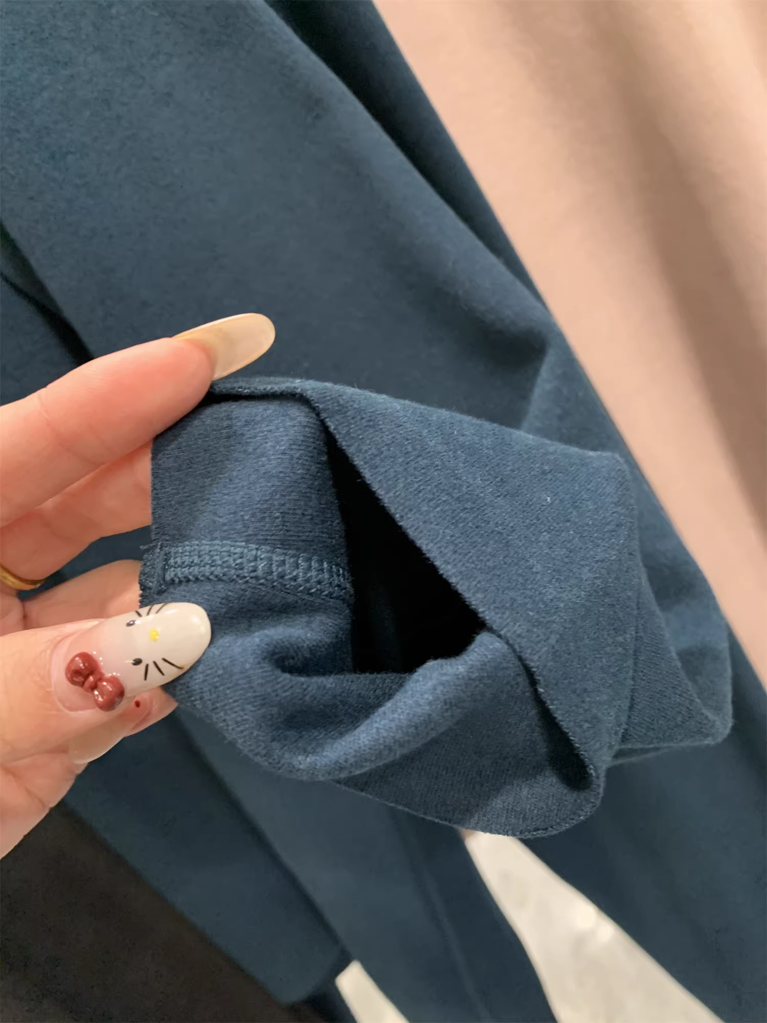 Don Quixote Bean! Vải giữ nhiệt hai mặt dày đặc, chất lượng cao! Bộ đồ lót giữ nhiệt mùa thu đông dành cho nam và nữ.