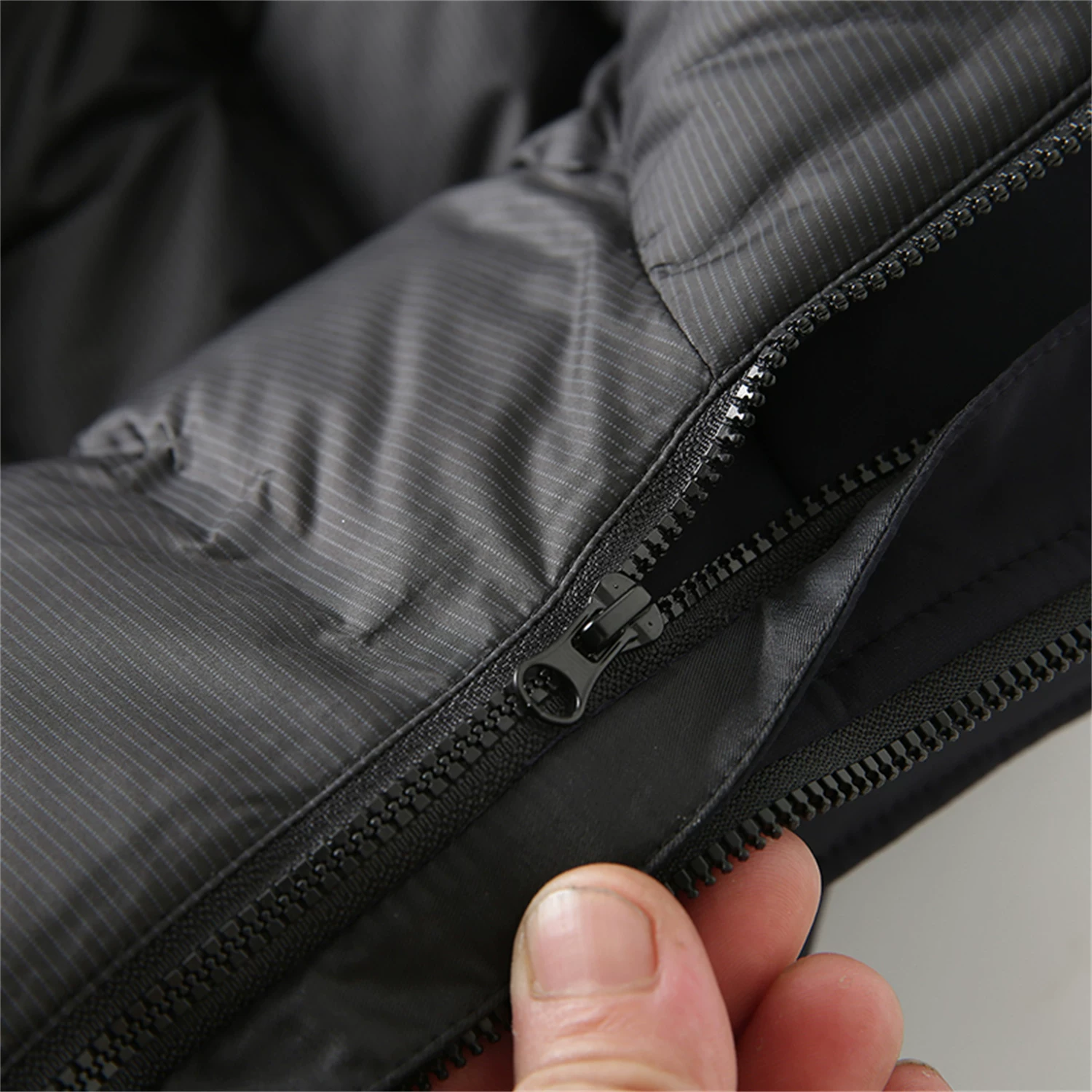 Áo khoác phao nam Don Quixote cao cấp 3 trong 1! Có lớp lót bên trong có thể tháo rời! Áo khoác phao có mũ dành cho mùa đông.