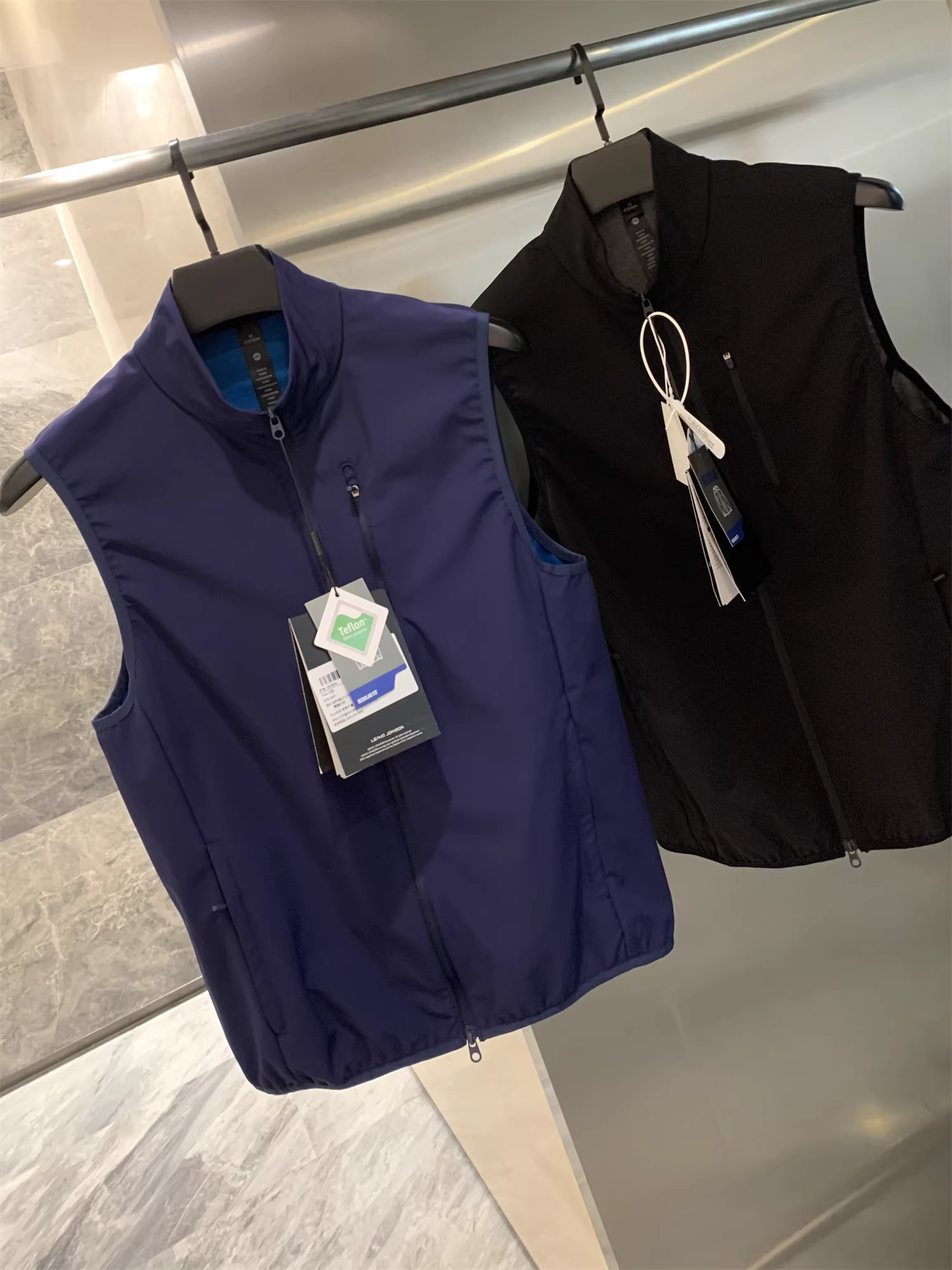 Don Quixote, Quixote F Dragon! Áo vest cặp đôi Leavo Johnson kiểu Ý rất hợp thời trang.